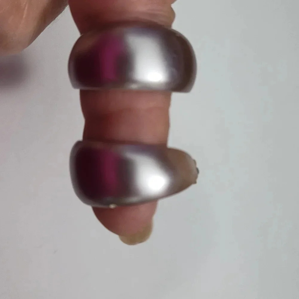 Vintage  shiny light purple pierced earrings